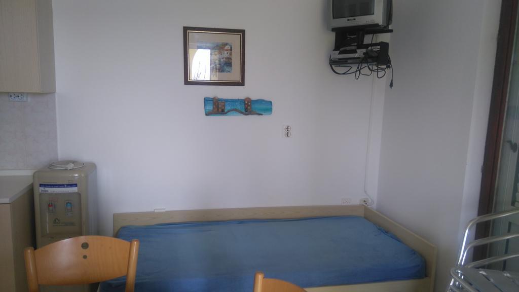 Apartments Roza Miskovici Екстер'єр фото