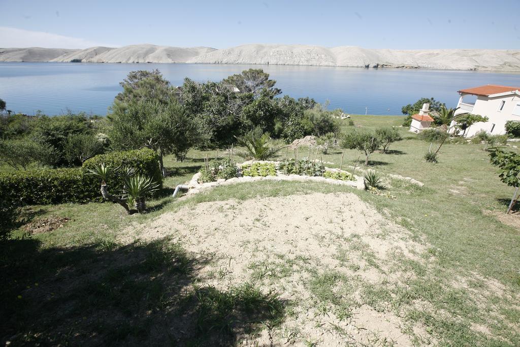 Apartments Roza Miskovici Екстер'єр фото