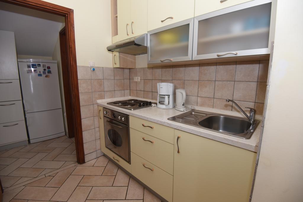 Apartments Roza Miskovici Екстер'єр фото