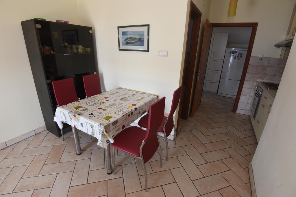 Apartments Roza Miskovici Екстер'єр фото
